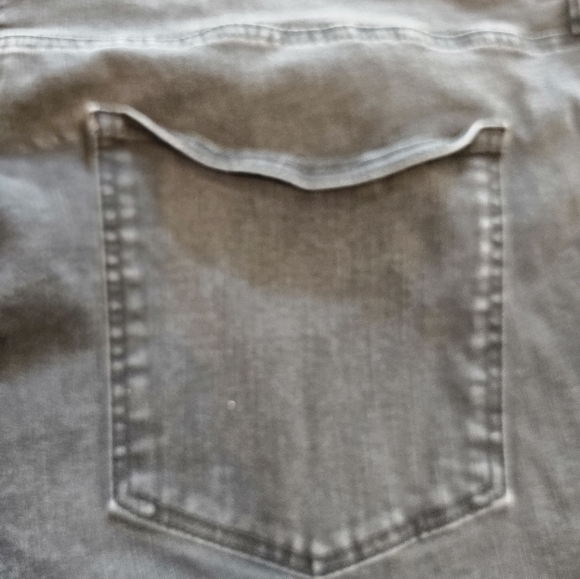 Crown & Ivy 22W Black Skinny Jeans Plus Size Stretch Denim - Picture 8 of 9